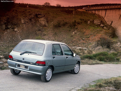 1990 renault clio 1.8 rt 5 door