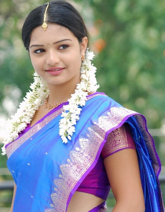 teen yaaminiyamini spicy bikini unseen rare glamour  images