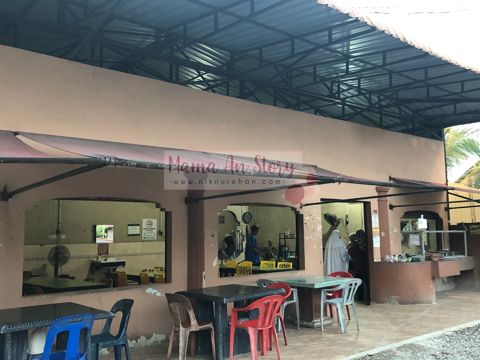 KAK WOK Belakang KBMC LUNDANG, KOTA BHARU - I luv 