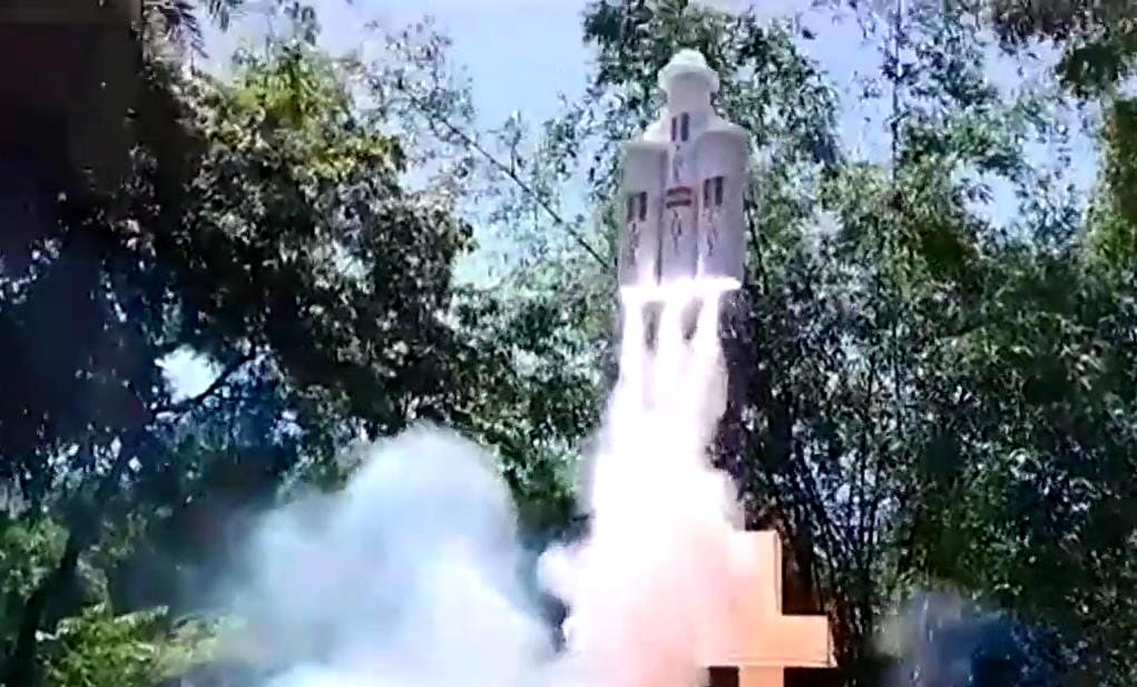 'Chandrayaan-3'-in-the-sky-of-Durgapur