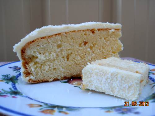 Coconut Cake (Inner Wheel Club recipe 1974)