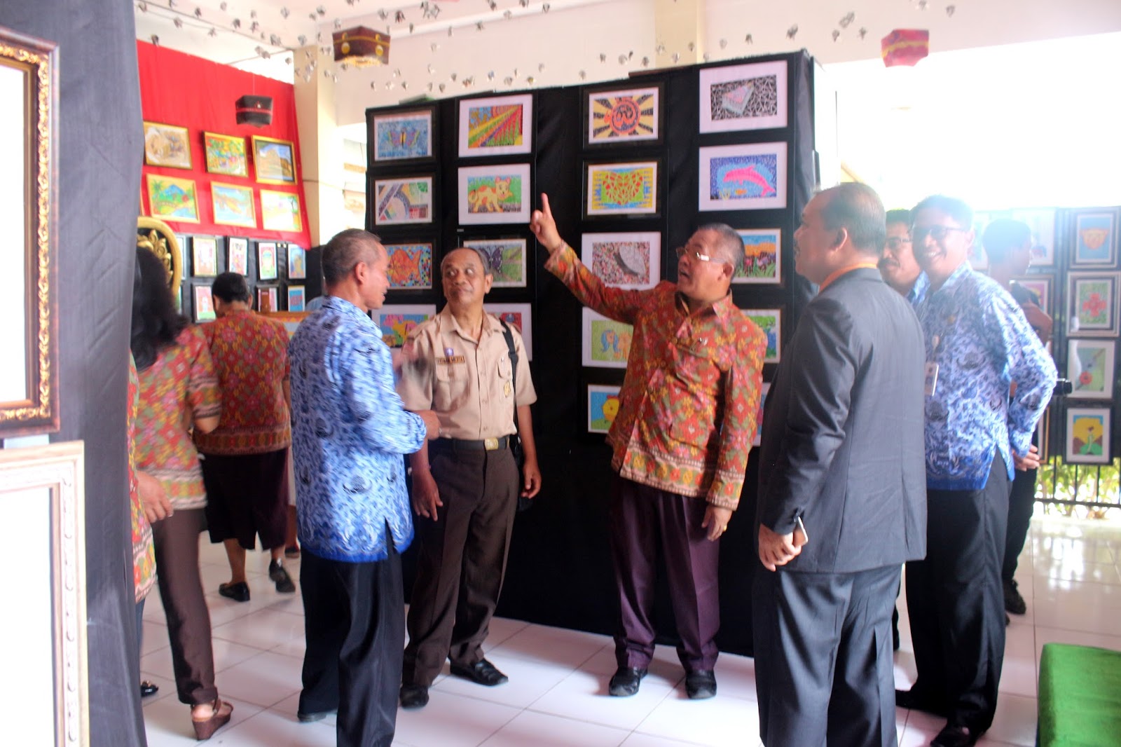 KUCING SERU KUmpulan CINta Gambar SEni RUpa