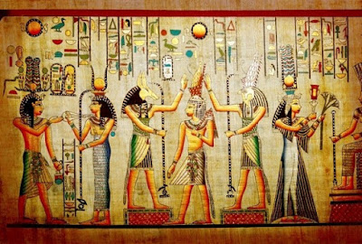 Peradaban Tertua di Dunia Peradaban tertua di dunia didirikan di wilayah yang dikenal sebagai Timur Tengah sekitar tahun 3500 SM, di Mesopotamia (Irak). Peradaban Sumeria, Akkadia, Babilonia, dan Asyur, semua berad di daerah ini. Tidak lama setelah peradaban Sumeria dimulai, lembah Sungai Nil di Mesir Kuno disatukan di bawah pimpinan Firaun pada milenium ke-4 SM, dan peradaban yang lain segera menyebar di kawasan bulan sabit subur di pesisir barat Laut Tengah. Bangsa Fenisia dan Israel membangun pemerintahan mereka di wilayah ini pula. 1. Mesopotamia                              Mesopotamia terletak di antara dua sungai besar, Eufrat dan Tigris. Daerah yang kini menjadi Republik  Irak itu di zaman dahulu disebut Mesopotamia, yang dalam bahasa Yunani berarti "(daerah) di antara sungai-sungai". Nama Mesopotamia sudah digunakan oleh para penulis Yunani dan Latin kuno, sepertiPolybius (abad 2 SM) dan Strabo (60 SM-20 M).                          Sejarah Mesopotamia diawali dengan tumbuhnya sebuah peradaban, yang diyakini sebagai pusat peradaban  tertua di dunia, oleh bangsa Sumer(ia) sekitar tahun 7000 SM. Bangsa Sumeria membangun beberapa kota  kuno yang terkenal, yaitu Ur, Ereck, Kish, dll. Kehadiran seorang tokoh imperialistik dari bangsa lain yang juga mendiami kawasan Mesopotamia, bangsa Akkadia, dipimpin Sargon Agung, ternya melakukan sebuah