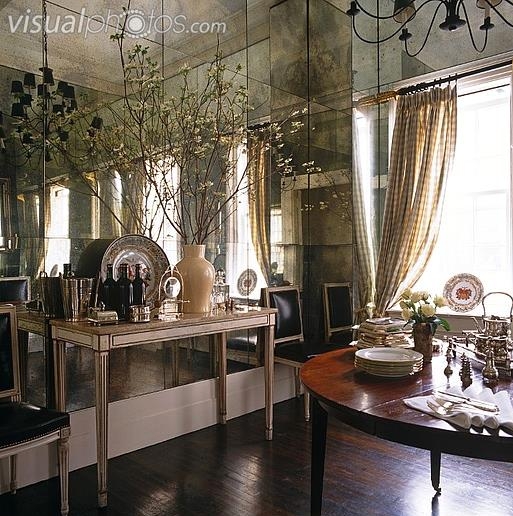 Eye For Design: Decorate With Mirrored Walls