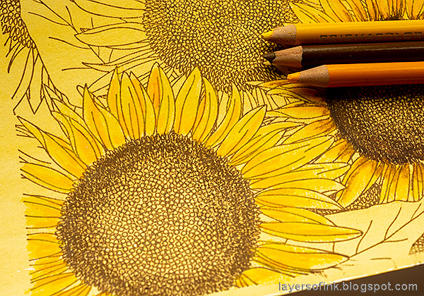 Layers of ink - Sunflowers with colored pencils tutorial by Anna-Karin Evaldsson.