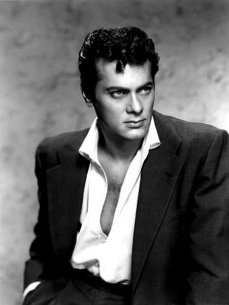 tony curtis young. TONY CURTIS (Born Bernard