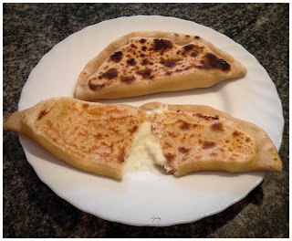 cheese naan