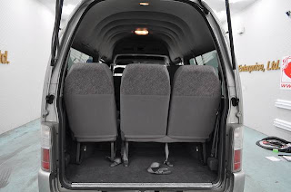 2006/MAR Nissan Caravan 10seater for Kenya