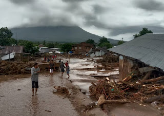 Menteri Johnny: Pemulihan Layanan Telekomunikasi Terdampak Banjir dan Longsor Terus Dilakukan