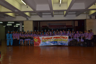 sesi foto terakhir setelah kedatangan di bandara Soekarno Hatta terminal 2E dan praktek terbang PSPP Penerbangan Yogyakarta batch 6 sukses