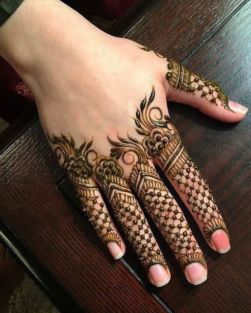 New Fingers Mehndi Design Easy and Beautiful Stylish Pics - WallpaperDPs