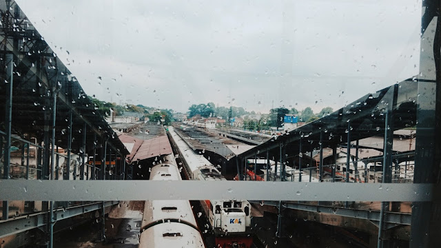 Jembatan penghubung Stasiun Malang