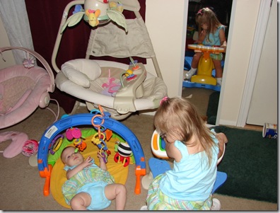 sisterplay1