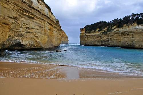 Australia's Great Ocean Road Shipwreck