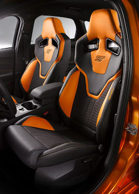 Interior Design of 2012 Ford Focus