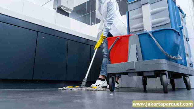 lantai marmer Mudah Dibersihkan