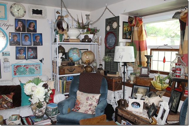 living room 033