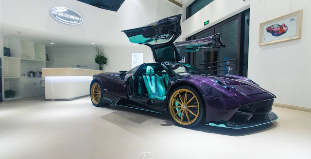 Purple Carbon Pagani Huayra Dinastia