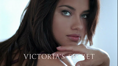 Adriana Lima models Bras