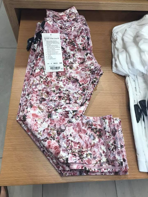 lululemon blossom-spritz-wunder-under