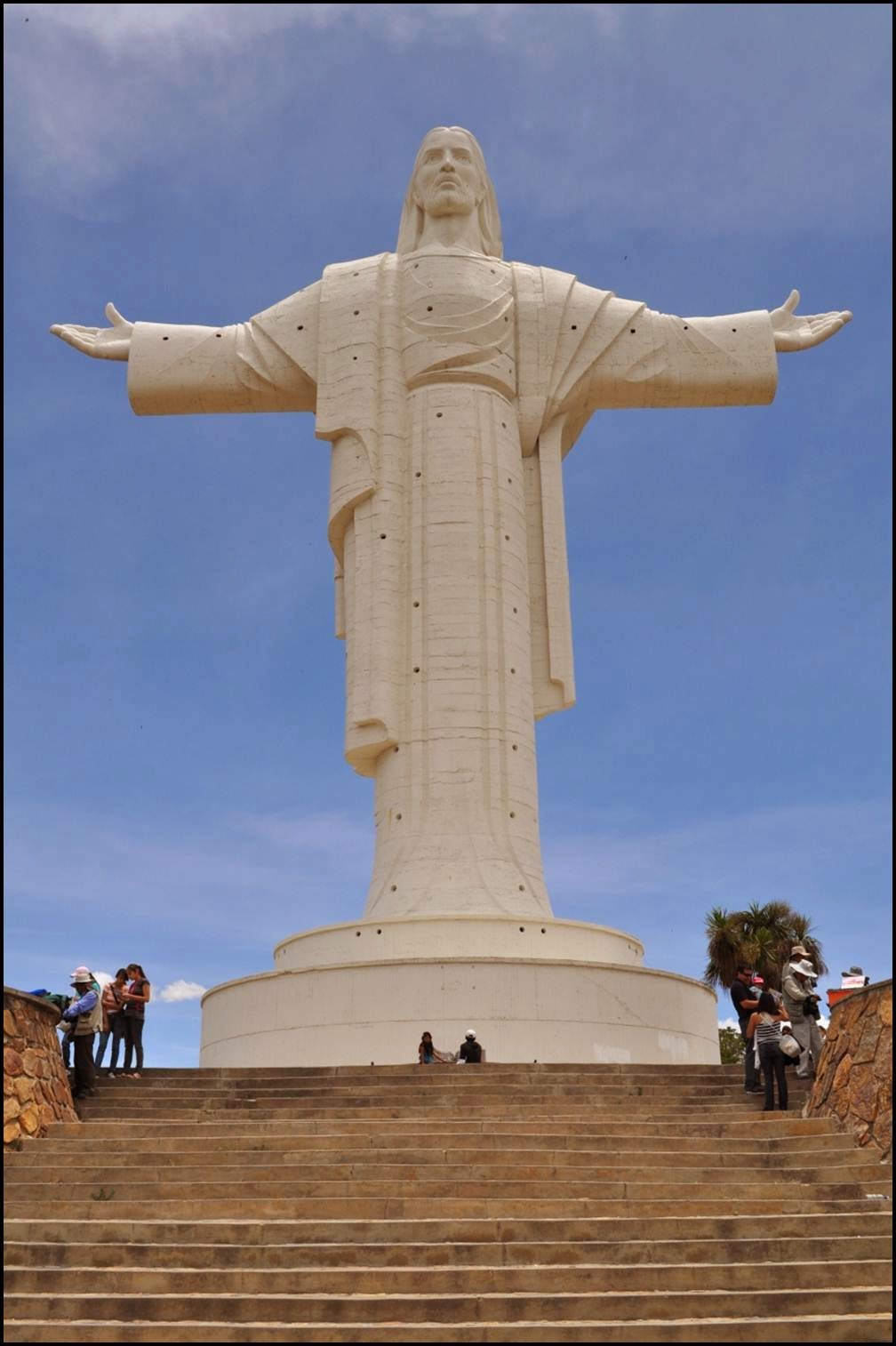 Christ of Tears, Cristo de la Concordia & Horca del Inca: Three stunning sites for travelers in Bolivia