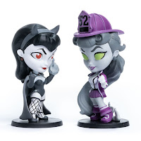 SDCC 2021 Cryptozoic DC Lil Bombshells Raven & Starfire Noir Edition Vinyl Figures 01