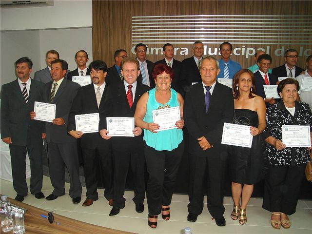 Comin recebe Título de Cidadão Honorário de Içara