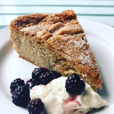 Apple and Cinnamon Cake Recipe - The Grazer