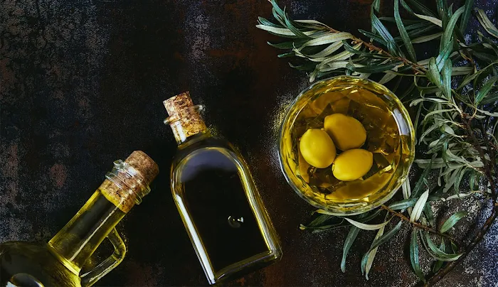 Athens food tour - a colorful experience full of savior - Greek olive oil