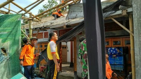 Puluhan Rumah Di Lereng Gunung Merapi, Porak-poranda Diterjang Angin Puting Beliung