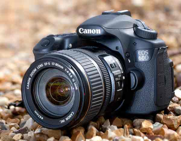 Pricelist Harga Kamera Canon DSLR Lengkap Terbaru Bulan 
