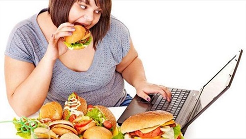 عادات خاطئة تسبب زيادة الوزن سريعا