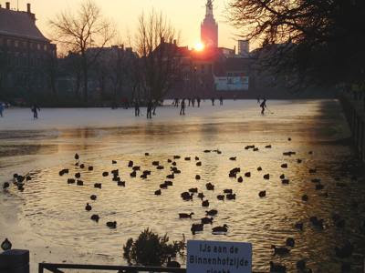 Schaatsen op het Binnenhof, Den Haag winter 2009