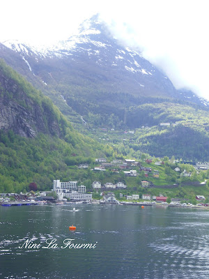 Geiranger Nini La Fourmi