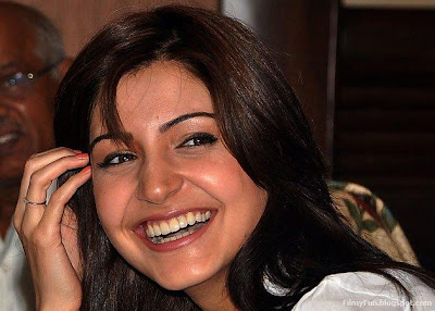 Anushka Sharma smiling