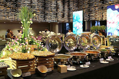 Lựa chọn địa điểm tổ chức tiệc cưới buffet