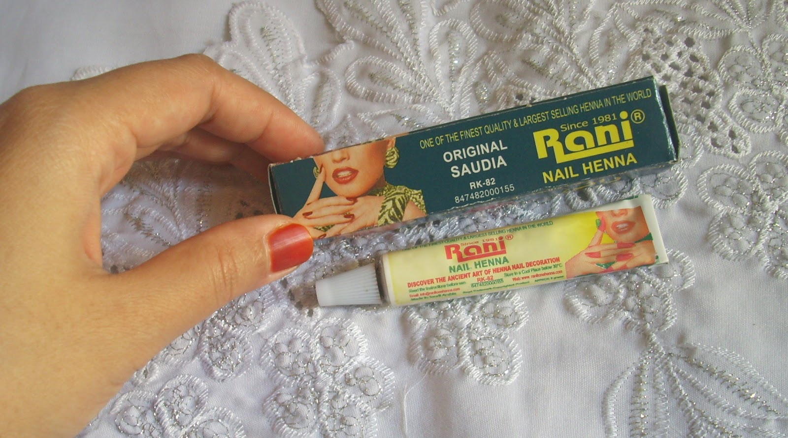 Nael's Note: RANI nail henna (pacar kuku)