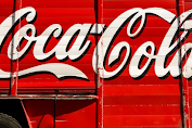 Coca-Cola dan Grab Memulai Program 'Recycle Me' untuk Dukung Daur Ulang Botol Plastik
