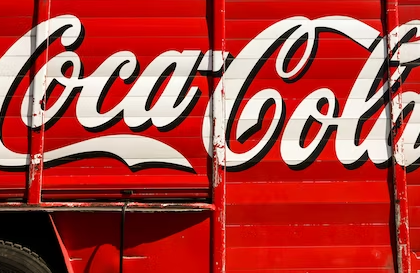 Coca-Cola dan Grab Memulai Program 'Recycle Me' untuk Dukung Daur Ulang Botol Plastik