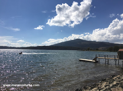 Lake Zirahuen in Michoacán