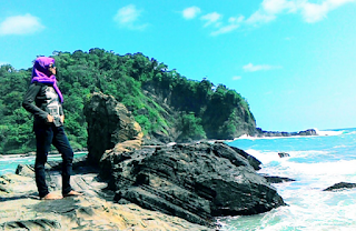 pantai kali kencana