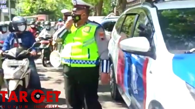 Bukti Nyata POLRI adalah Pelayan MASYARAKAT "BAUR TILANG Sat Lantas Polres Pati Memberikan Pelayanan Kepada Masyarakat