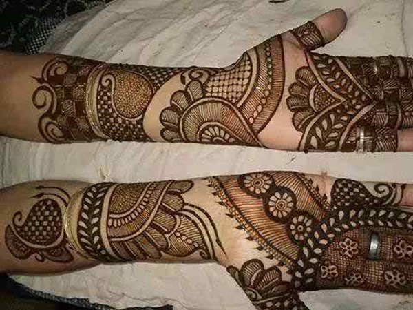 Simple and Latest henna Mehndi Designs 2017