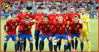 SELECCIÓN DE ESPAÑA SUB 21 - Temporada 2016-17 - Bellerín, Meré, Marco Asensio, Vallejo, Saúl y Kepa; Sandro, Jonny, Dani Ceballos, Deulofeu y Marcos Llorente - SELECCIÓN DE ALEMANIA SUB 21 1 (Weiser) SELECCIÓN DE ESPAÑA SUB 21 0 - 30/06/2017 - Campeonato de Europa del Selecciones Sub21, final - Cracovia, Polonia, Cracow Stadium - Un tanto de Weiser cerca del descanso ha decidido una igualada final para los de Kuntz que ha podido caer del lado de cualquiera de los dos equipos. Al final, España no consiguió su 5º Campeonato, mientras Alemania conseguía su 2º título. Dani Ceballos fue proclamado el mejor jugador del torneo y Saúl Ñíguez gañó la Bota de Oro como máximo goleador.