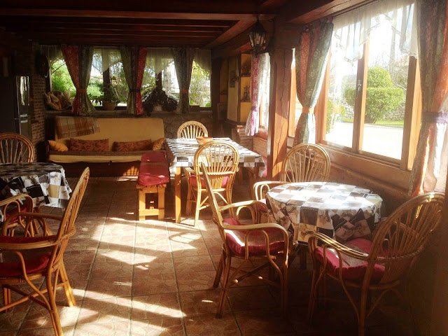 Cortinas nuevas en el comedor sur de Avemar