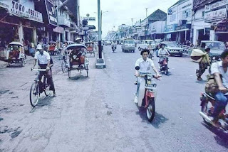 Photo Jadoel Malioboro 83...jamannya gak pake helm