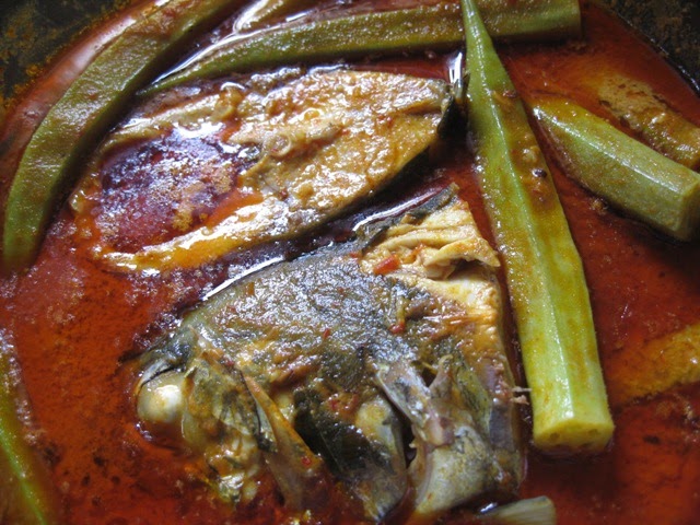 Dari Dapur Ezzah: Kari Ikan Nyok Nyok