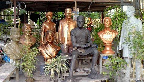 Milan More to install Bhanu Bhakta statue in sitting position