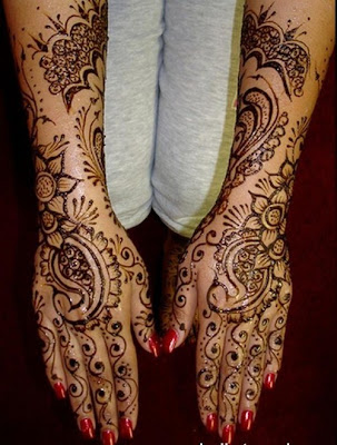 Beautiful Mehndi Designs Hand And Feet