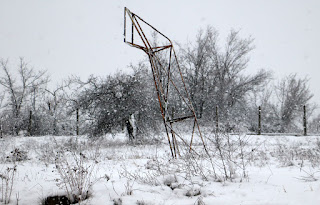 The sleety snow continues to fall